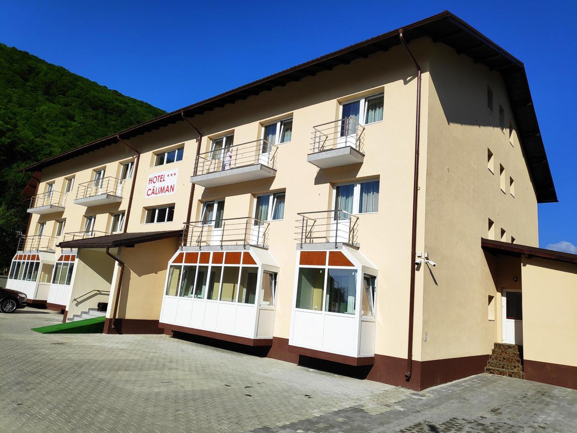 Hostel Caliman Caciulata Buitenkant foto
